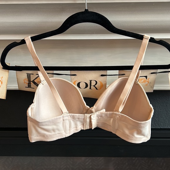 Wacoal Red Carpet Strapless Underwire Bra, 36D - Picture 2 of 3